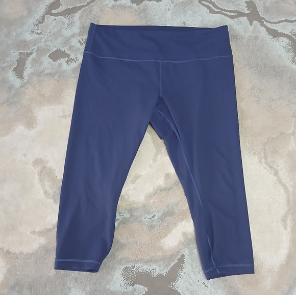 Lululemon Wunder Train High-Rise Crop 23" - Picture 2 of 7
